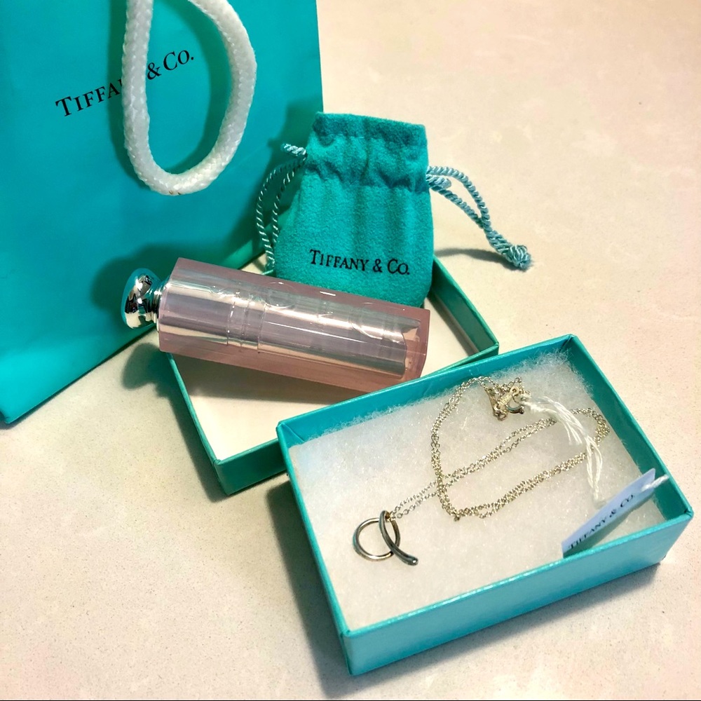 ✨ Elsa Peretti letter “a” initial pendant worn 2x